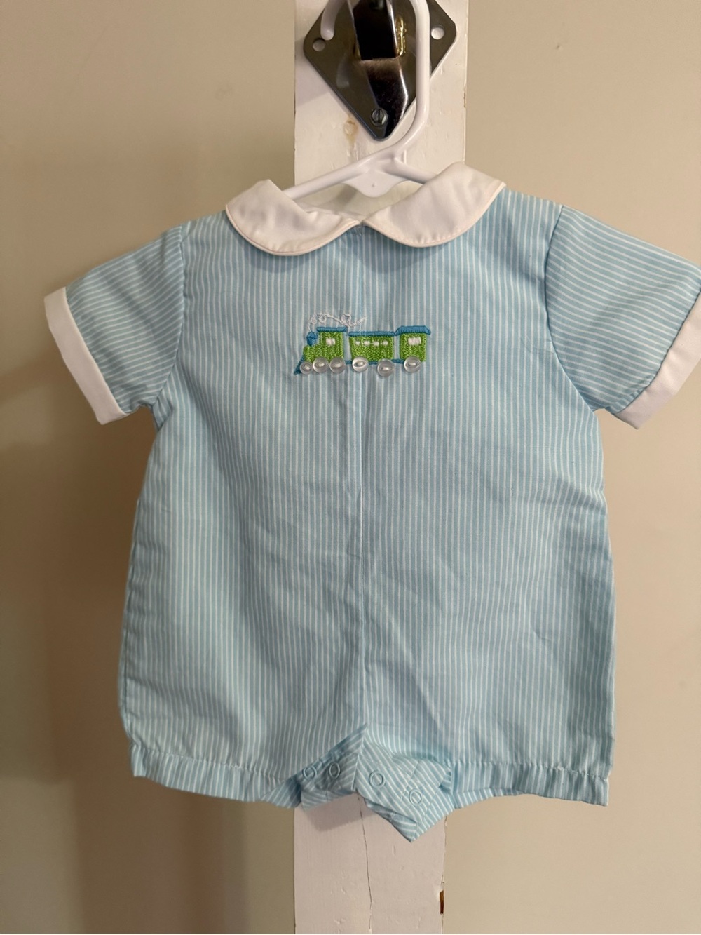 Petit Ami Preemie Romper & Hat